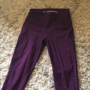 Knockout by Victoria’s Secret Capri tight